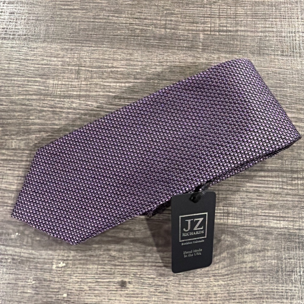 J Z Richard's Men's Silk‎ Tie Geometrical Print  Purple 100% Silk Made In USA